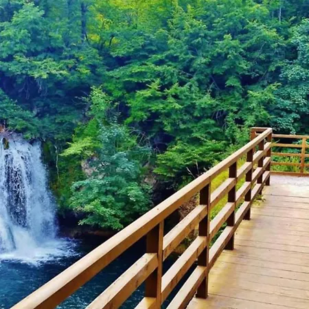 Deluxe Ella Villa Bihać