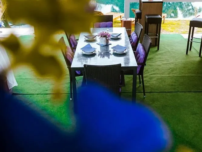 Deluxe Ella 别墅 *