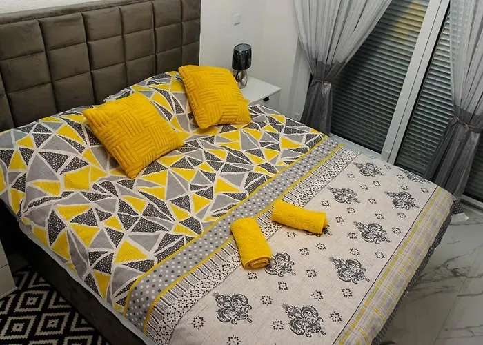 Deluxe Ella 别墅 Bihać